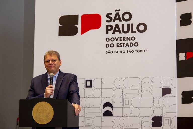 Salário Mínimo Paulista Sancionado em R$ 1.874,36