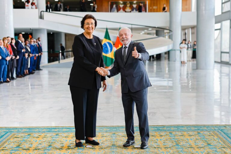 Petrobras busca parceria com Suriname em exploração de petróleo