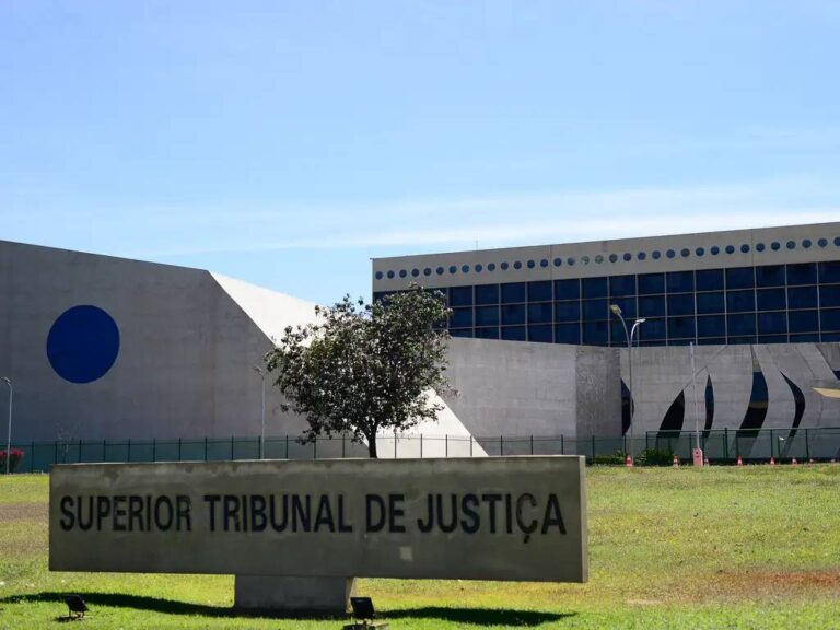PGR denuncia nove por venda de sentenças no STJ