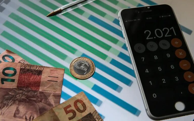MEI: Novas regras em 2027 incluem perdão de dívidas e teto de R$ 110 mil